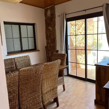 Casa Piedra, Luxury Family Front Line Golf, Hot Tub,pool Table, 8 Pers, Villa Caleta De Fuste