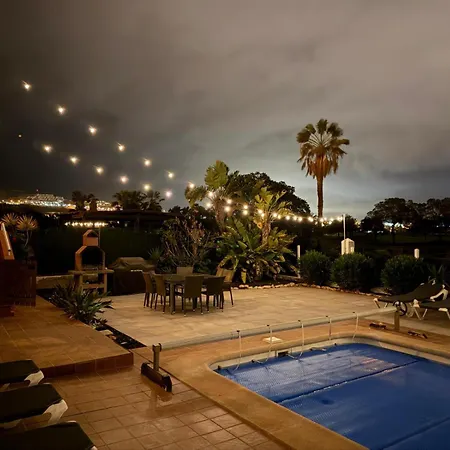Villa Casa Piedra, Luxury Family Front Line Golf, Hot Tub,pool Table, 8 Pers, *